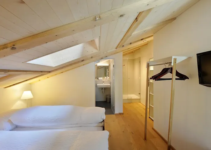 Отель Hotel-restaurant Zum Gade Ленк